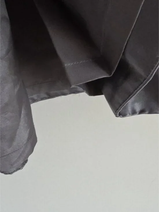 CLUB MONACO | Silk Skirt Shiny Pleated Silver Gray Sz 12 - Picture 6 of 7